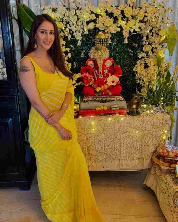 Chahatt Khanna Ganpati Visarjan 2024, Chahatt Khanna eco-friendly Ganesh Chaturthi, Ganpati Visarjan sustainable celebration, Chahatt Khanna viral Visarjan video, Celebrity eco-friendly festival celebrations, Chahatt Khanna Ganesh Chaturthi video, Environmentally friendly Ganpati Visarjan, How to celebrate Ganesh Chaturthi eco-friendly, Celebrity Ganesh Chaturthi celebrations 2024, Chahatt Khanna social media Ganpati video,Chahatt Khanna