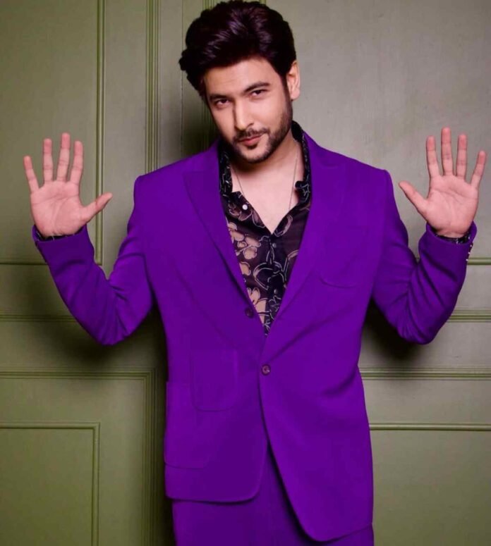 Shivin Narang Steals the Show at Filmfare OTT with Purple Power