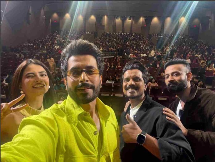 Haunting in Pune! The Bhootnii cast Mouni Roy,Sunny Singh, Palak Tiwari, Beyounick and Aasif Khan arrive in style ahead of the release of their movie