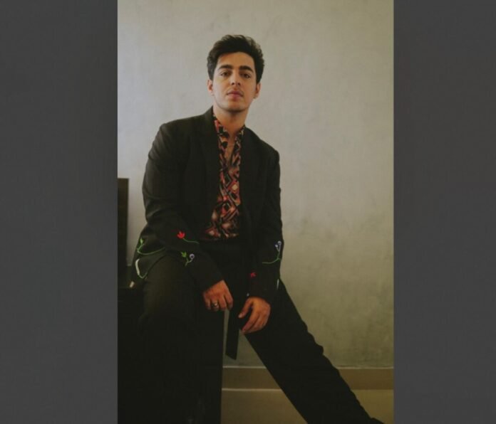 From the Perfect Boyfriend to an intense gray character in Khauf, Gagan Arora stuns with his versatility!