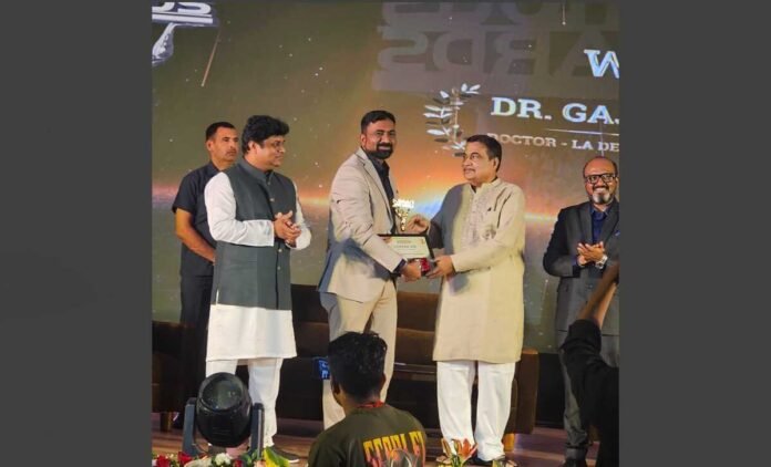 Dr. Gajanan Jadhao, La Densitae, Hair Transplant, Innovation, Nitin Gadkari, Real-Time Hair Transplant, Hair Restoration, Medical Award, Nagpur