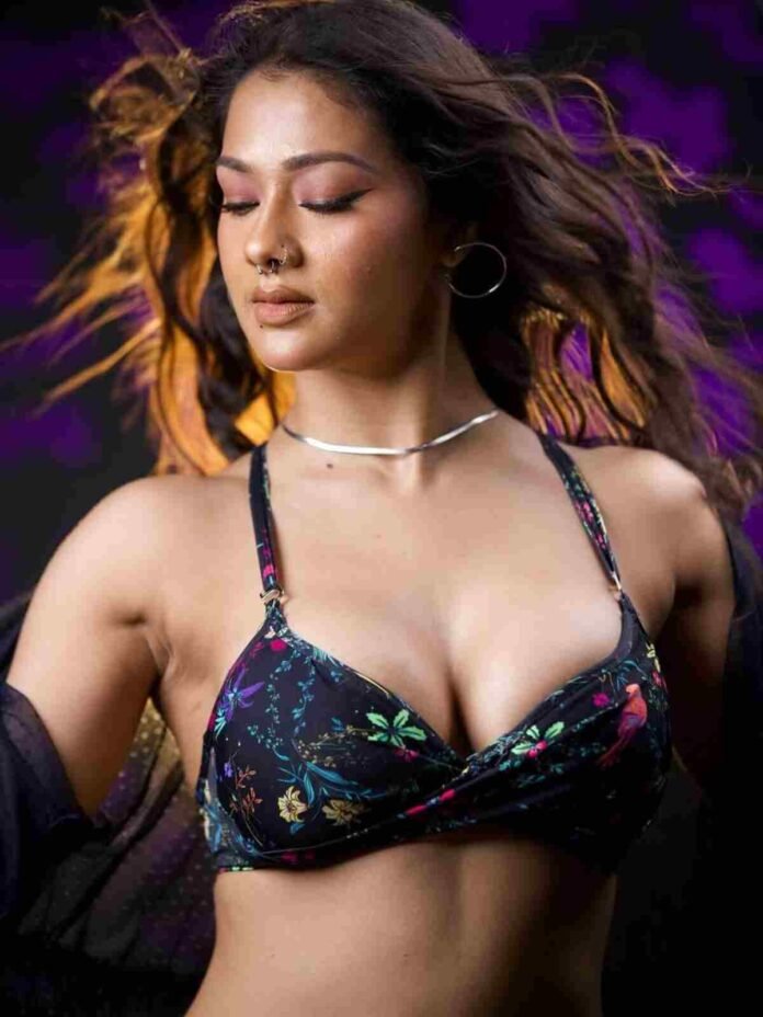 Namrita Malla Item Queen, Bhojpuri Actress, Namrita Malla hot look, Black bralette, Sizzling Dance Moves, Lal Ghaghra star, Item Number Queen, Glamorous Diva, Social Media