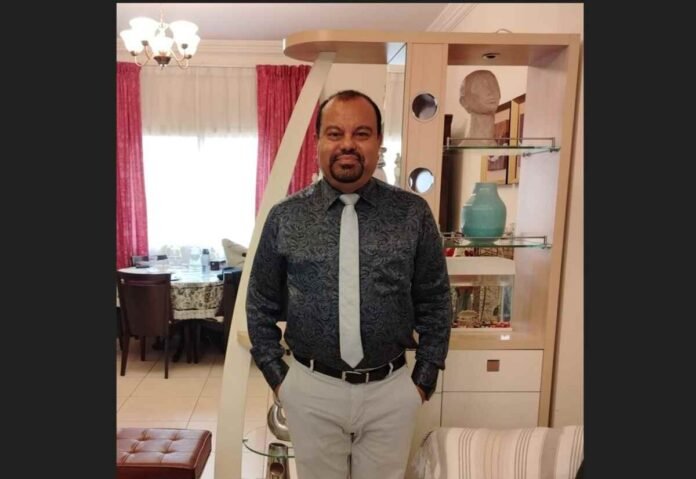 Dr. Randhir Mazumdar, HR management PhD, Indian Management School & Research Centre, IMSR, leadership coach, organizational development, human resources expert, veteran professional, academic excellence,Dr. Randhir Mazumdar, PhD in HRM, academic achievement, executive coach, leadership training, HR veteran, IMSR India, Human Resource Management, business transformation