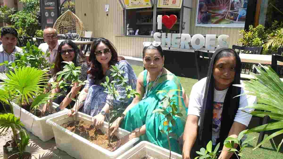 Prateek Group Joins Hands with Sheroes Café on World Earth Day