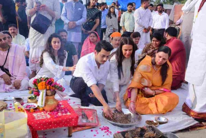 Nidarshana Gowani’s seva initiative in Shridham Vrindavan; Yamuna Marjaan, Free Anemia Tests, Social Media Detox